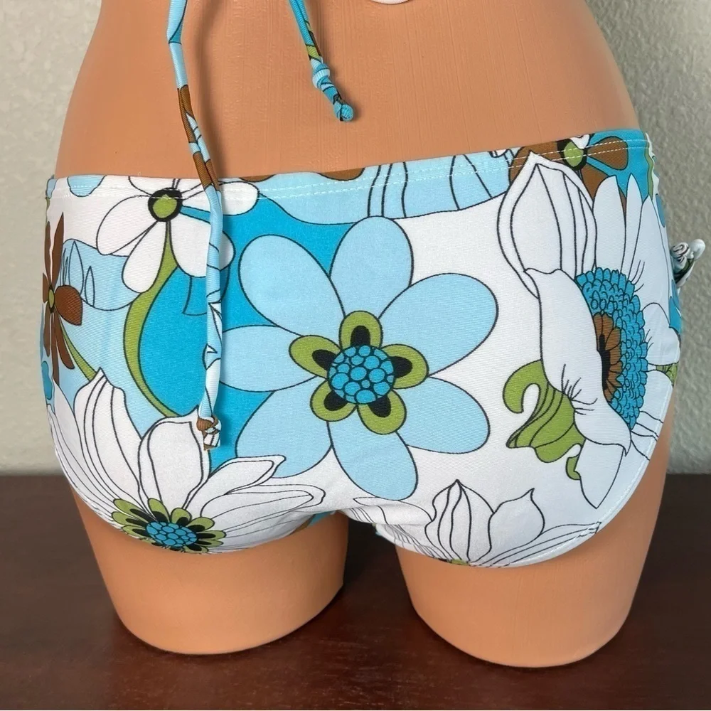 NWT Blue Floral 3 Piece Bikini Set